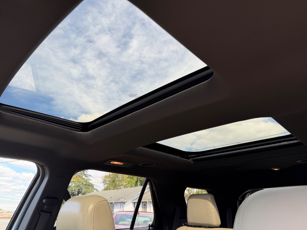 2015 Ford Explorer Limited - Photo 16