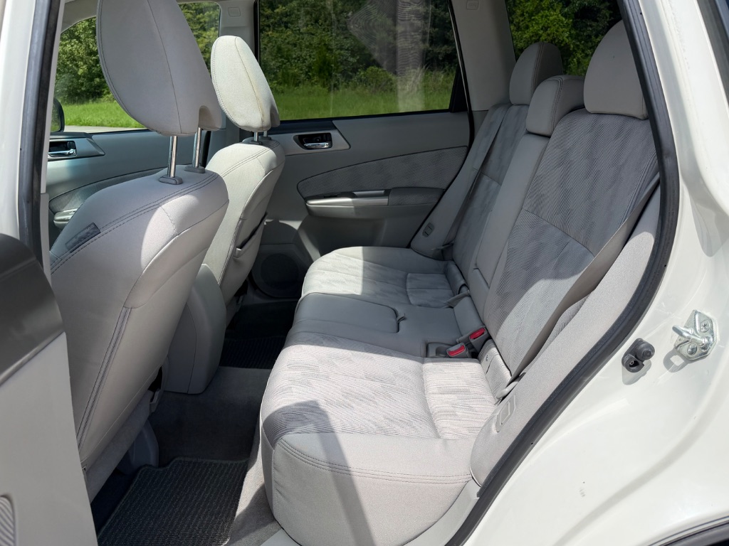 2009 Subaru Forester X Premium Package - Photo 18