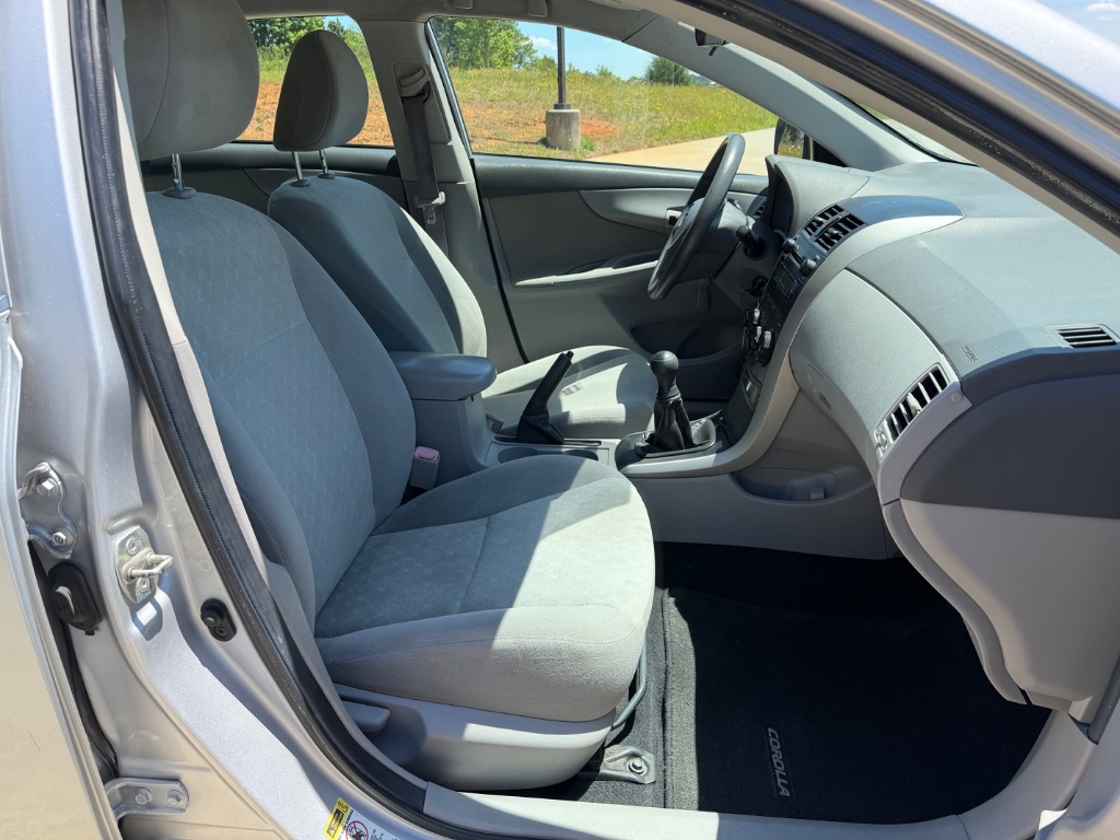 2009 Toyota Corolla Base - Photo 16