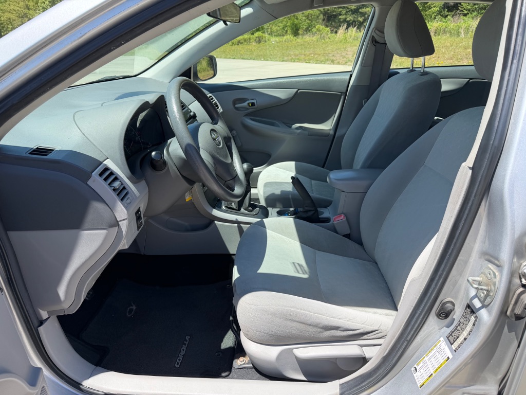 2009 Toyota Corolla Base - Photo 11