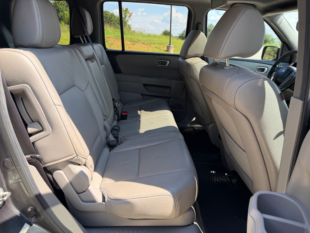 2013 Honda Pilot EX-L - Photo 18