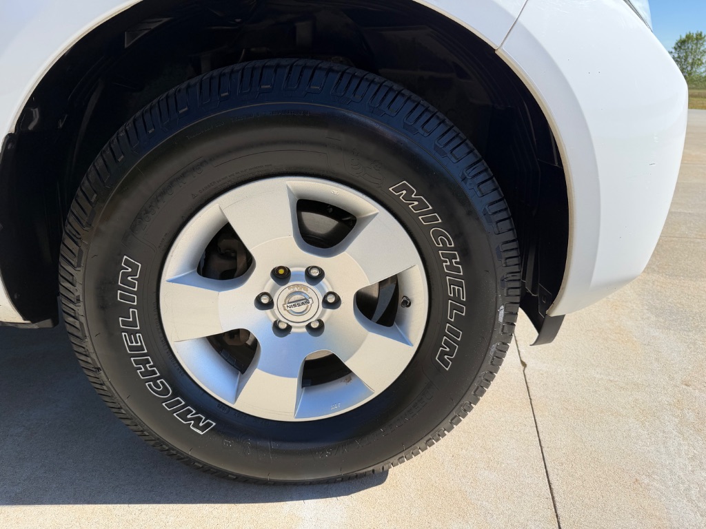 2012 Nissan Pathfinder S - Photo 21