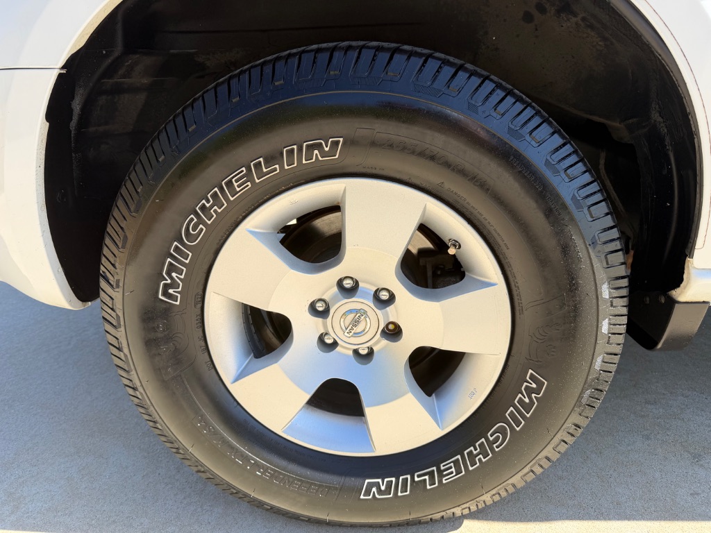 2012 Nissan Pathfinder S - Photo 22