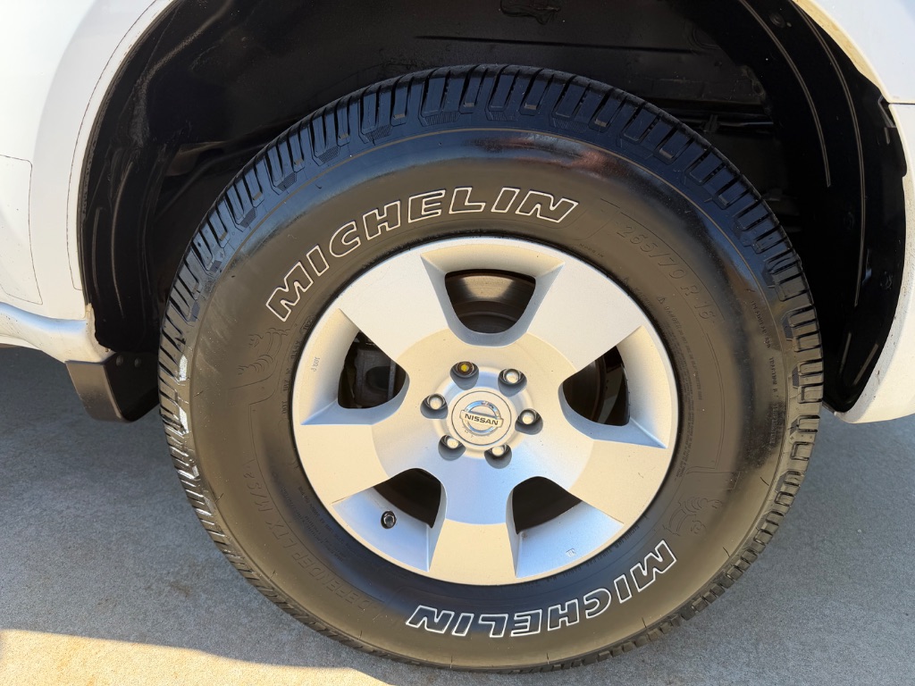 2012 Nissan Pathfinder S - Photo 19