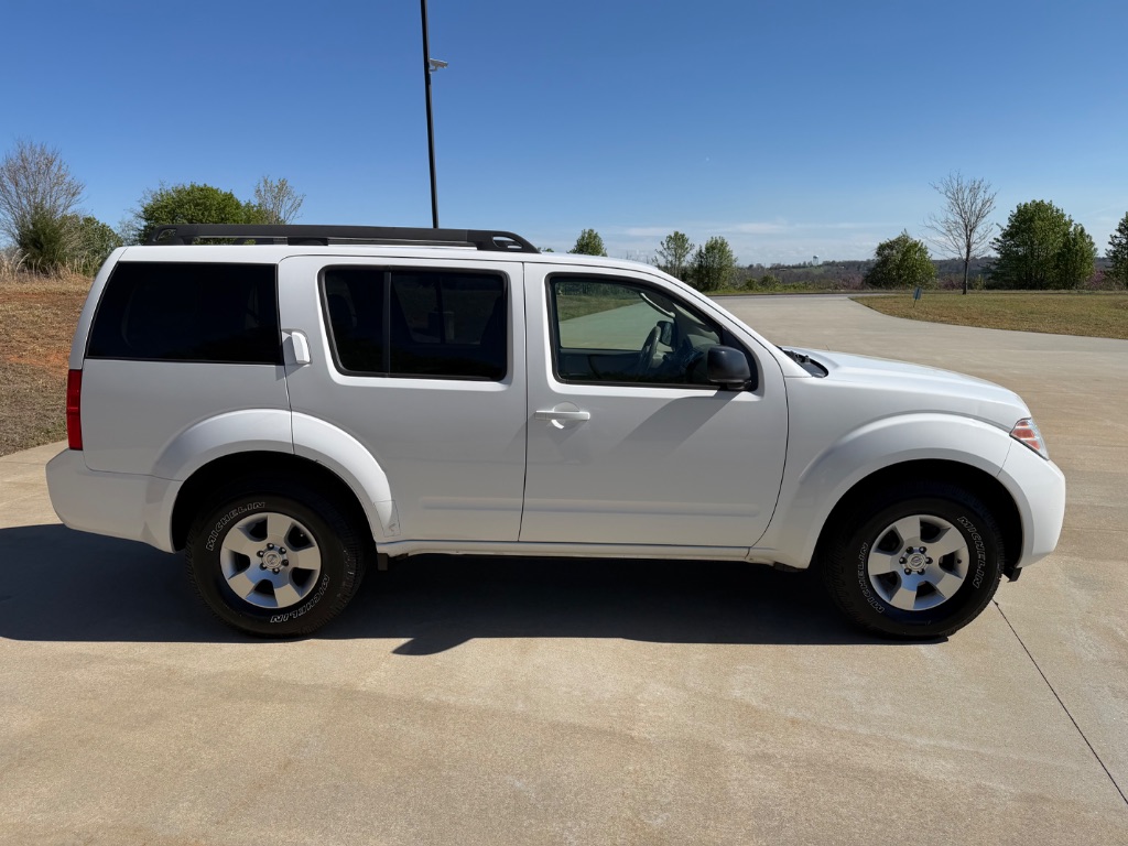 2012 Nissan Pathfinder S - Photo 7