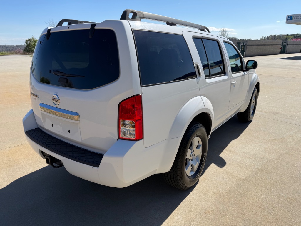 2012 Nissan Pathfinder S - Photo 6