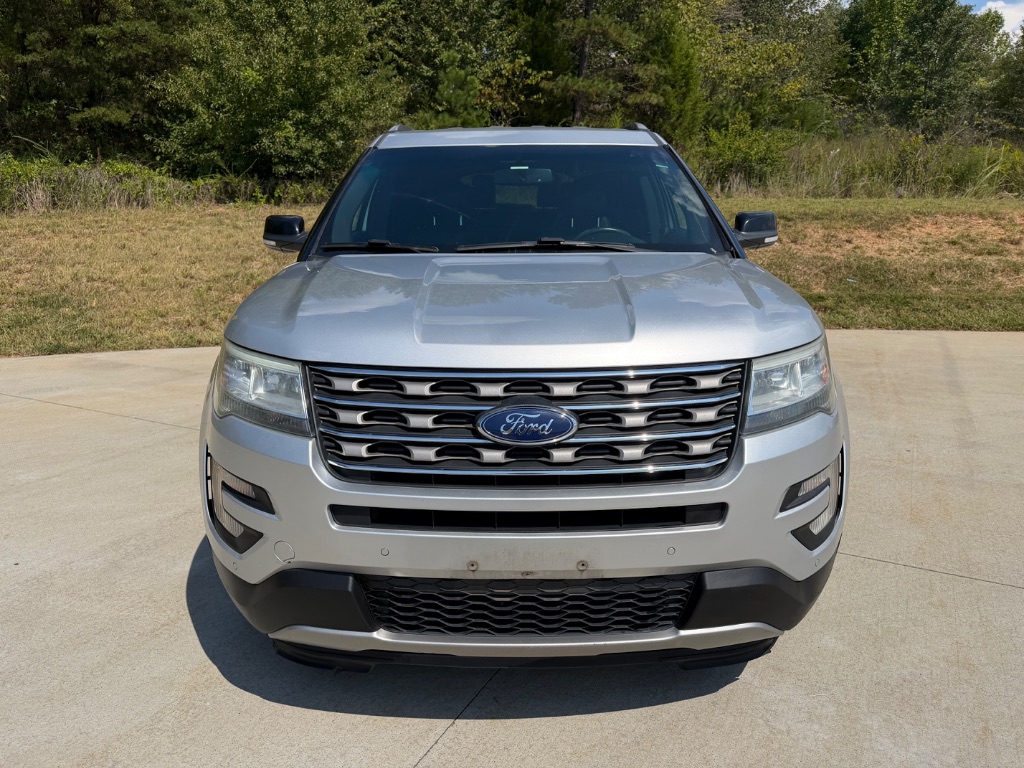 2016 Ford Explorer XLT - Photo 9