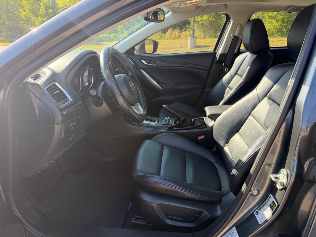 2015 Mazda MAZDA6 i Touring - Photo 11