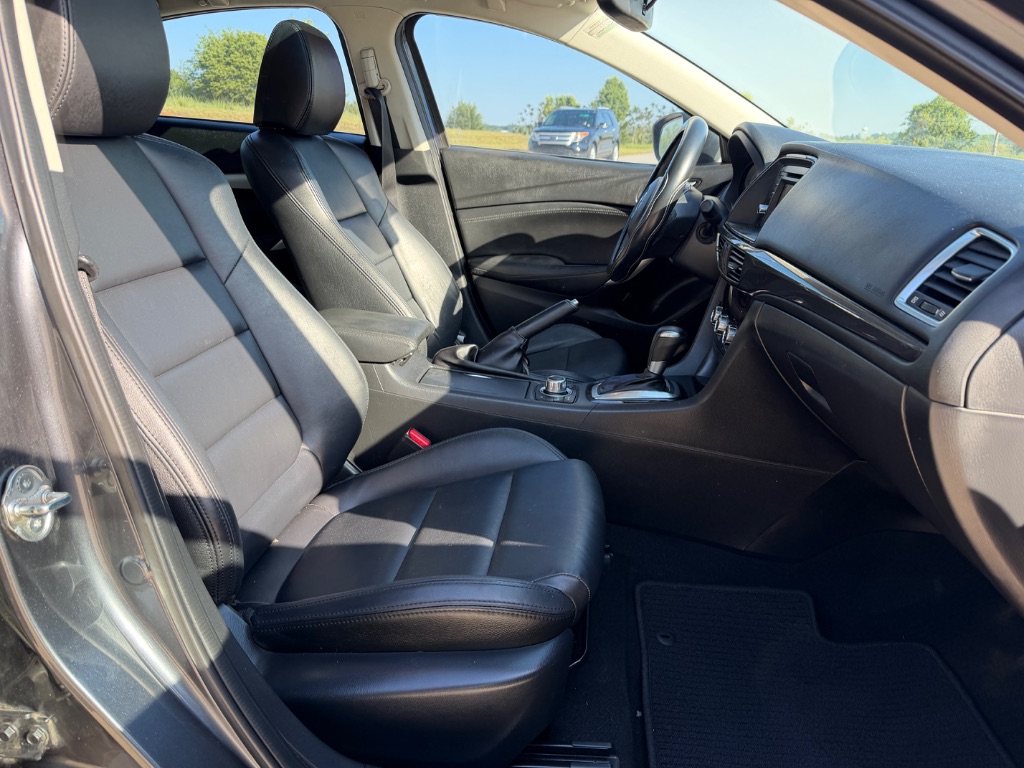 2015 Mazda MAZDA6 i Touring - Photo 16