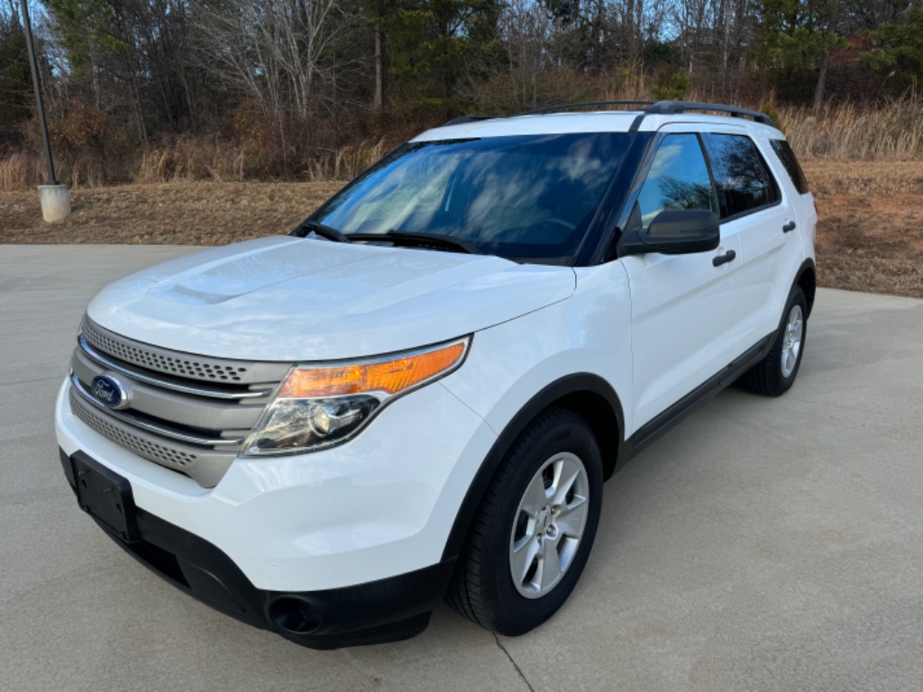 2013 Ford Explorer Base's photo